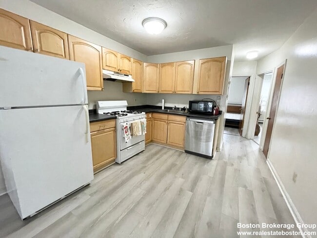 Foto del edificio - 84 Hammond St