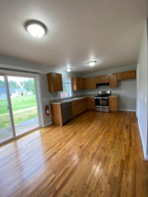 Building Photo - 204 Betsinger Rd