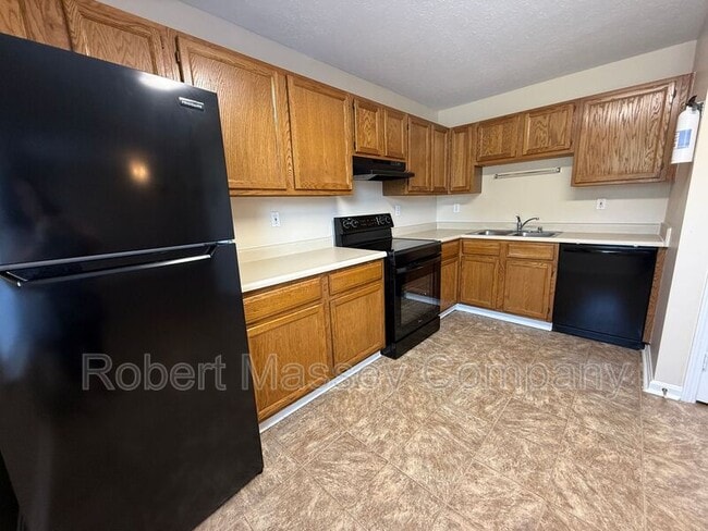 Building Photo - 7907 Canonero Way