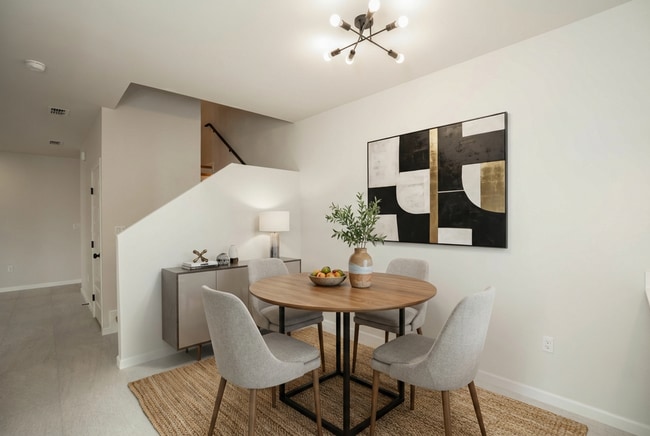 Building Photo - Luxury 3 Bedroom 2.5 Restroom Townhouse for Long-Term Lease | Gated Community-North McAllen