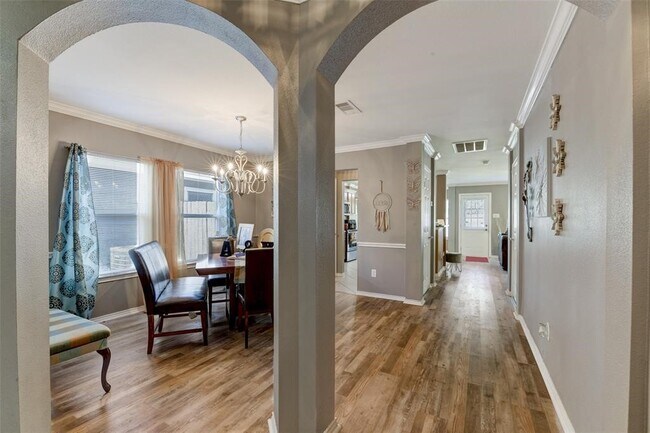 Foto del edificio - 16606 Hodgefield Ln