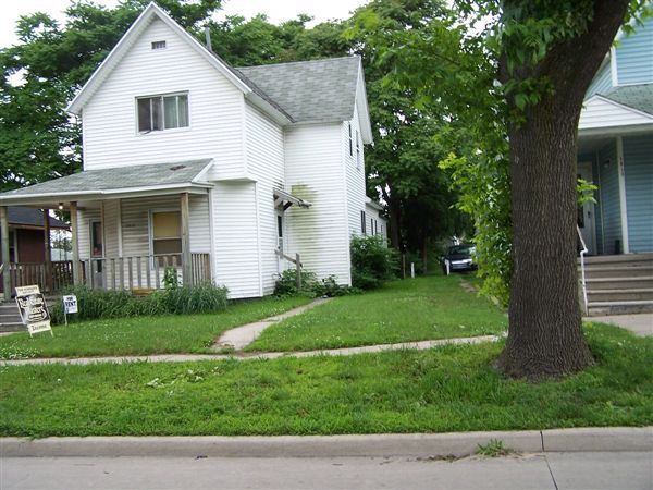 Primary Photo - 1917 16th St