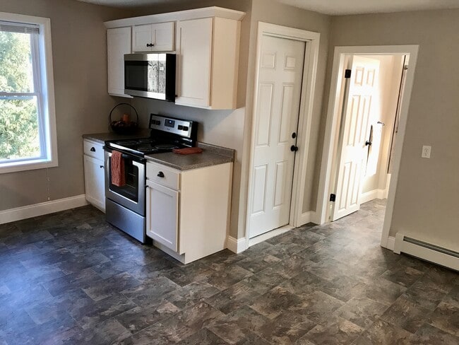 Building Photo - 61 West St