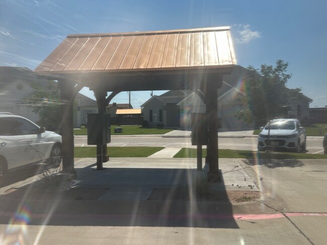 Building Photo - 1802 Brookhaven Dr
