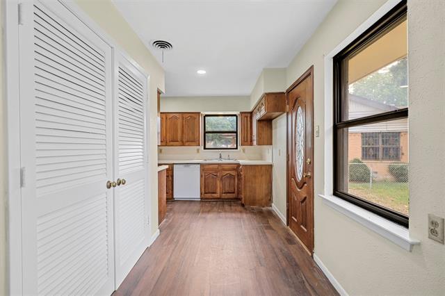Building Photo - 2113 Frances Dr