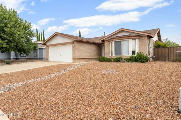 Building Photo - 3361 Golden Eagle Dr