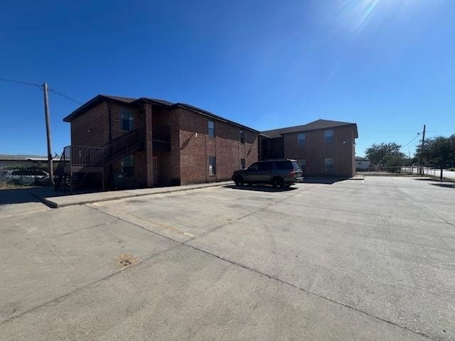 Foto principal - 1001 E Travis St