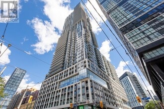 Building Photo - 251-251 Jarvis St