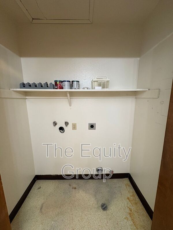 Foto del edificio - 3924 W Hillsdale Ct