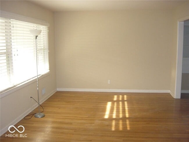 Building Photo - 6486 N Oxford St