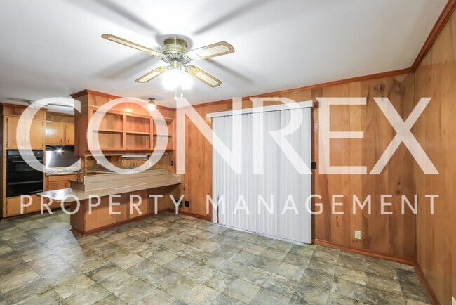 Building Photo - Lovely 3 bedroom Ranch!