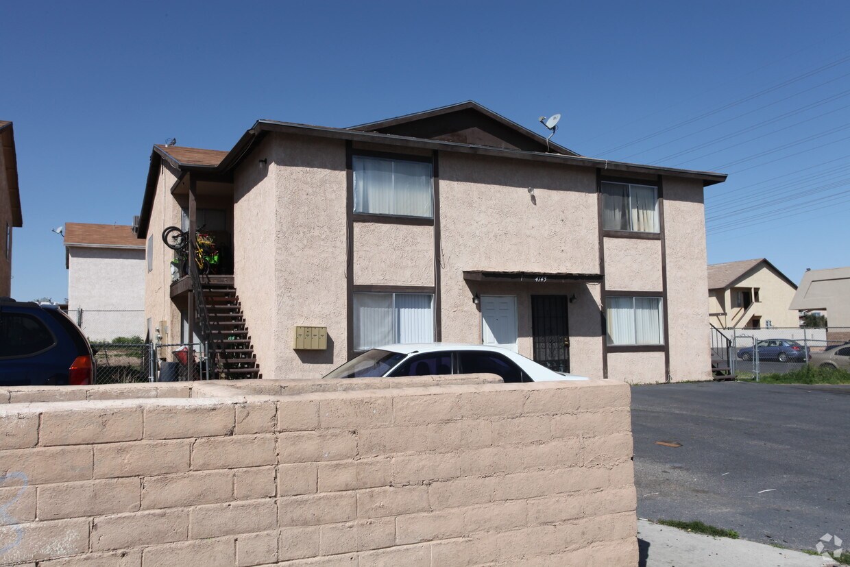Building Photo - 4145 Solteros St