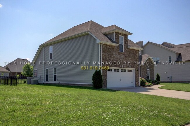 Building Photo - 1057 Willow Circle