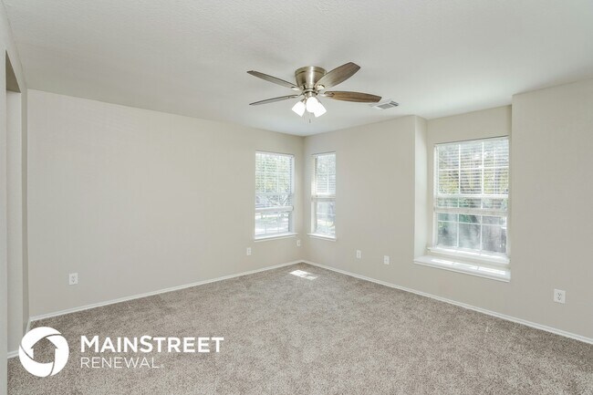 Foto del edificio - 343 Remington Creek Dr