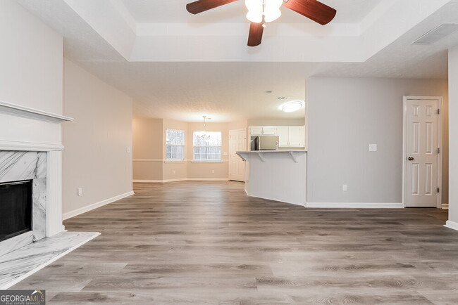 Foto del edificio - 25 Woodland Dr