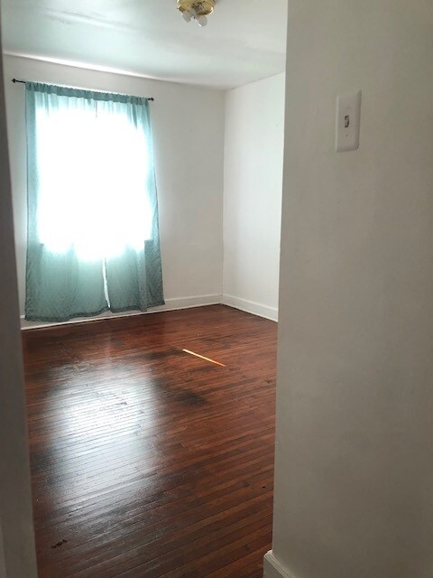 Foto del edificio - 1108 Elbridge St