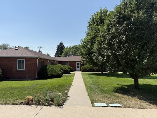 Building Photo - 1311 E Caramillo St