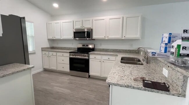 Foto del edificio - 6386 E Rush St