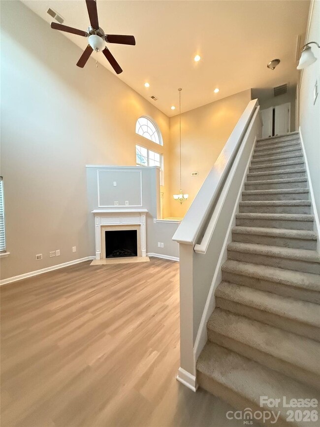 Foto del edificio - 5656 Tipperlinn Way