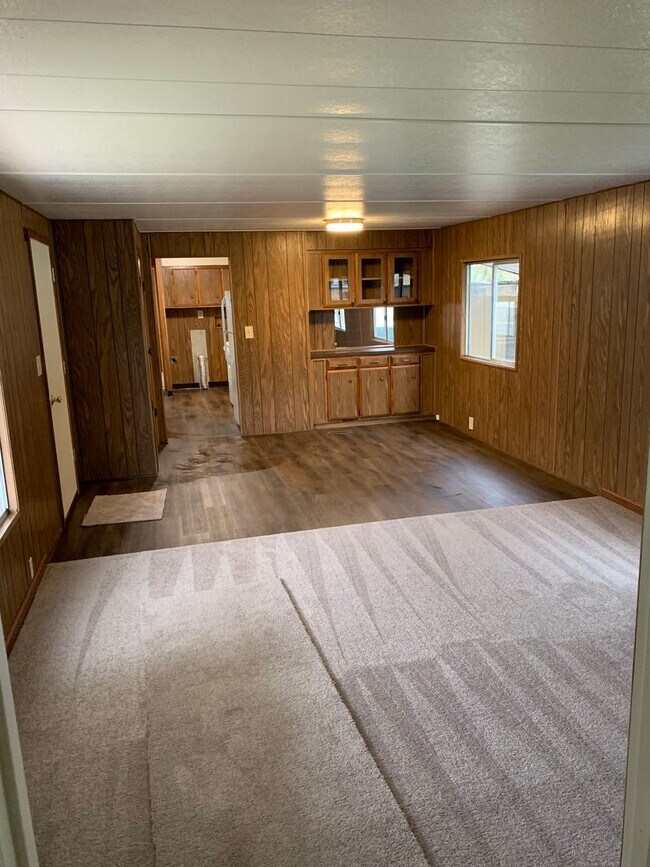 Foto del edificio - 2 Bedroom 2 Bathroom Mobile Home