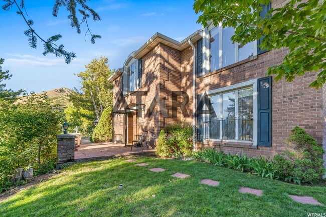 Foto del edificio - 1577 E Tomahawk Dr