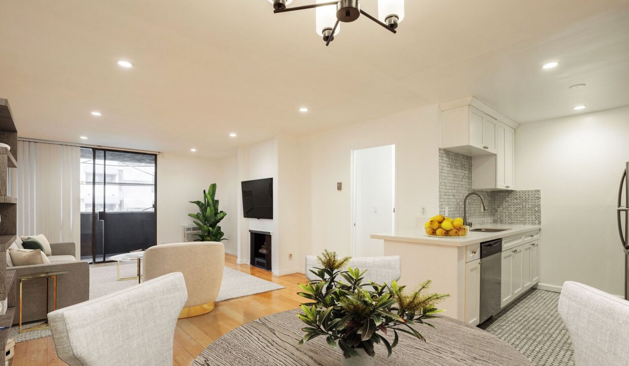 Primary Photo - 724 N West Knoll Dr. West Hollywood, CA 90069