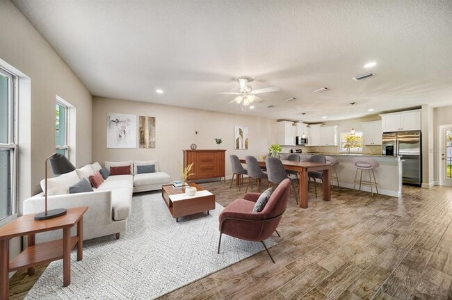 Building Photo - 8405 Daves Homes Pl