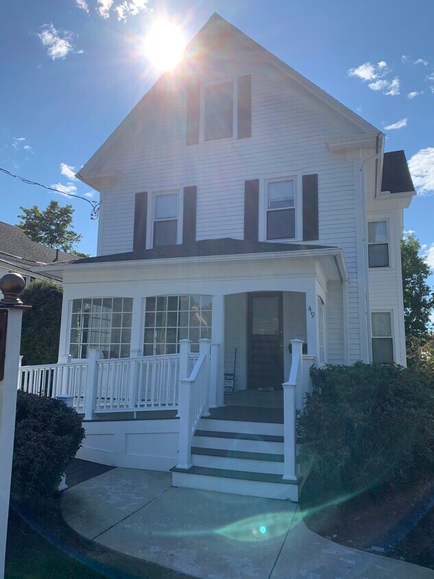Primary Photo - 49 N Main St