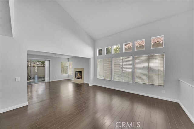 Foto del edificio - 2565 Calle Benavente