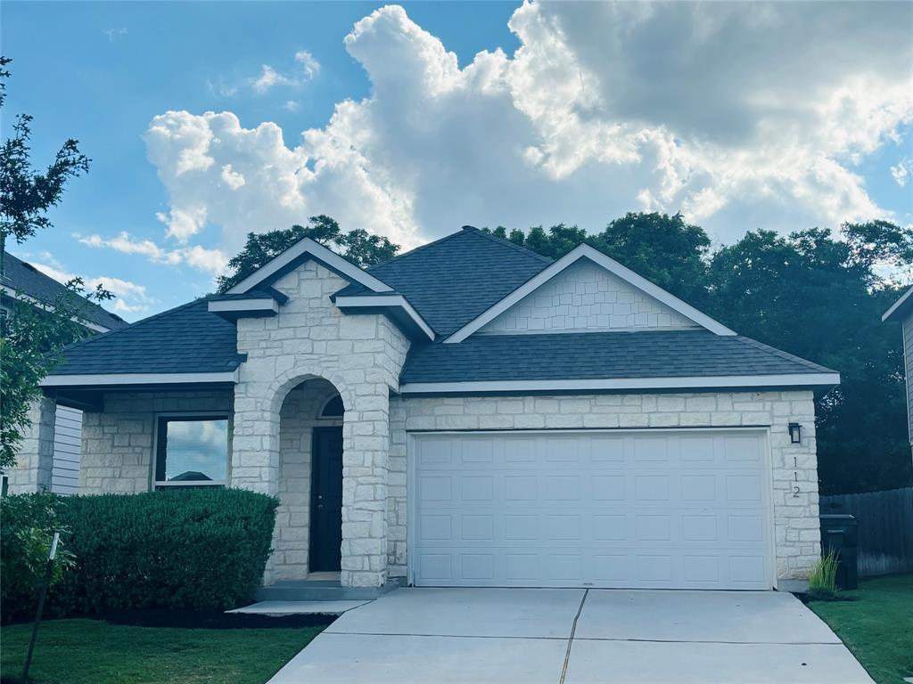 Foto principal - 112 San Gabriel River Rd