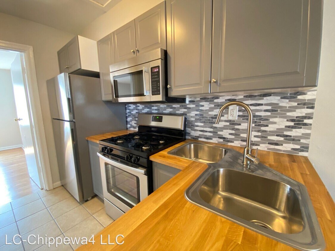 Primary Photo - 5514 Chippewa St