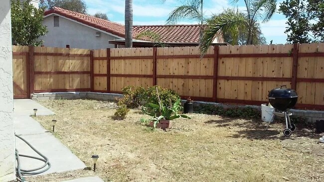 Side Yard - 10120 Tilton St