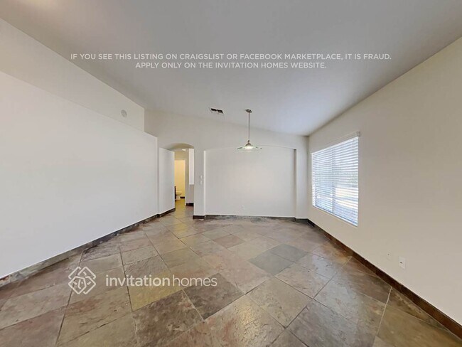 Building Photo - 3042 S 64th Ave