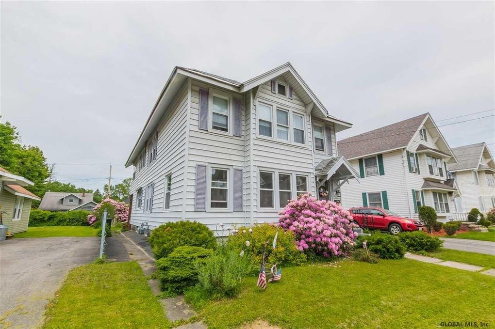 Primary Photo - 155 2nd Ave