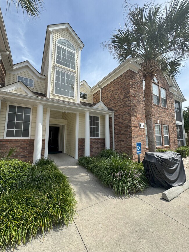 Building Photo - 119 Brentwood Dr