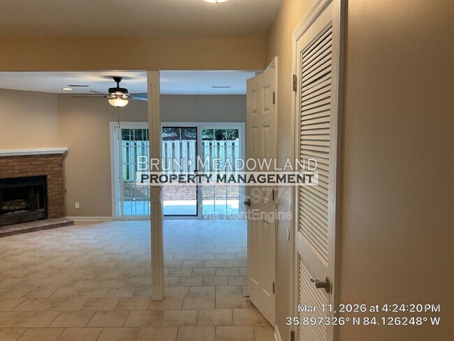 Foto del edificio - 10433 Raven Brook Ln