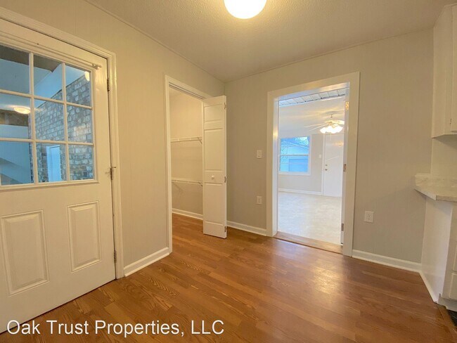 Building Photo - 3 br, 2 bath House - 10 Newark Avenue