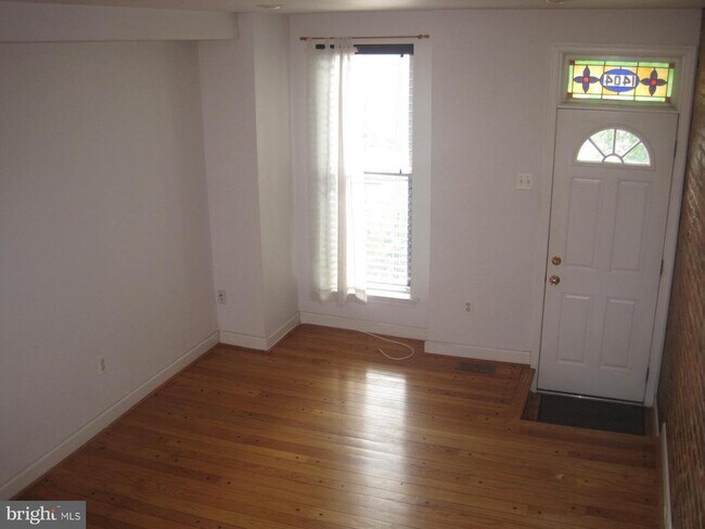 Foto del edificio - 1404 Woodall St
