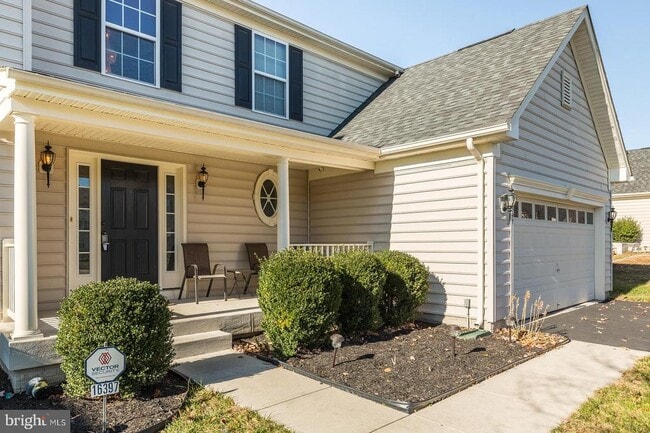 Building Photo - 16397 Topsail Ln