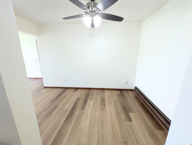 Foto del edificio - Sunset Lane Apartments