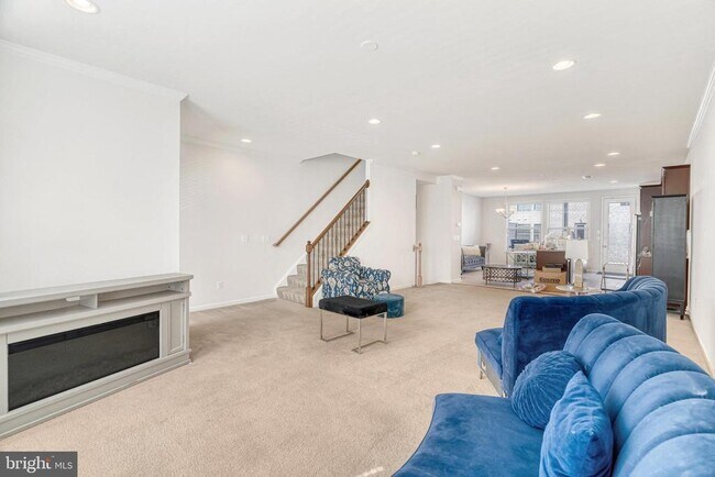 Building Photo - 42272 Hampton Woods Terrace