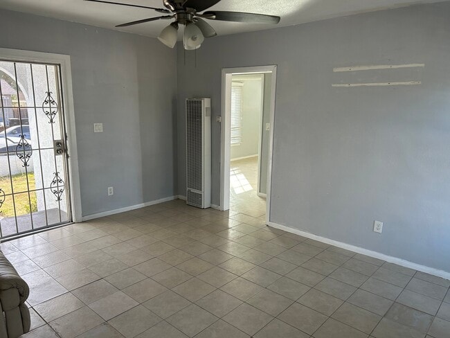 Foto del edificio - 6835 Newell St