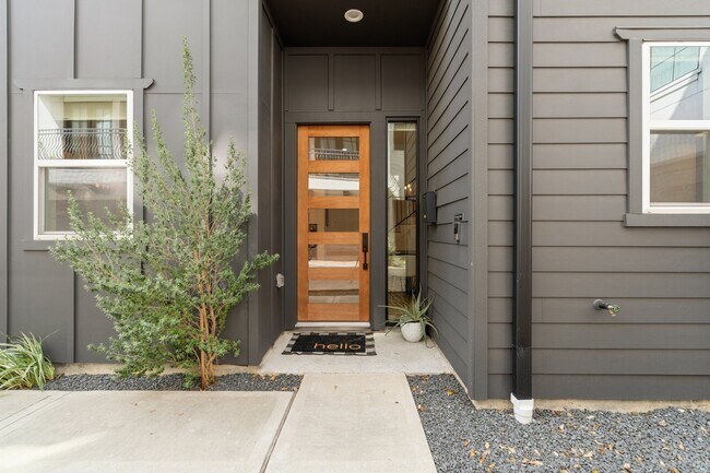 Foto del edificio - 4226 Gibson St