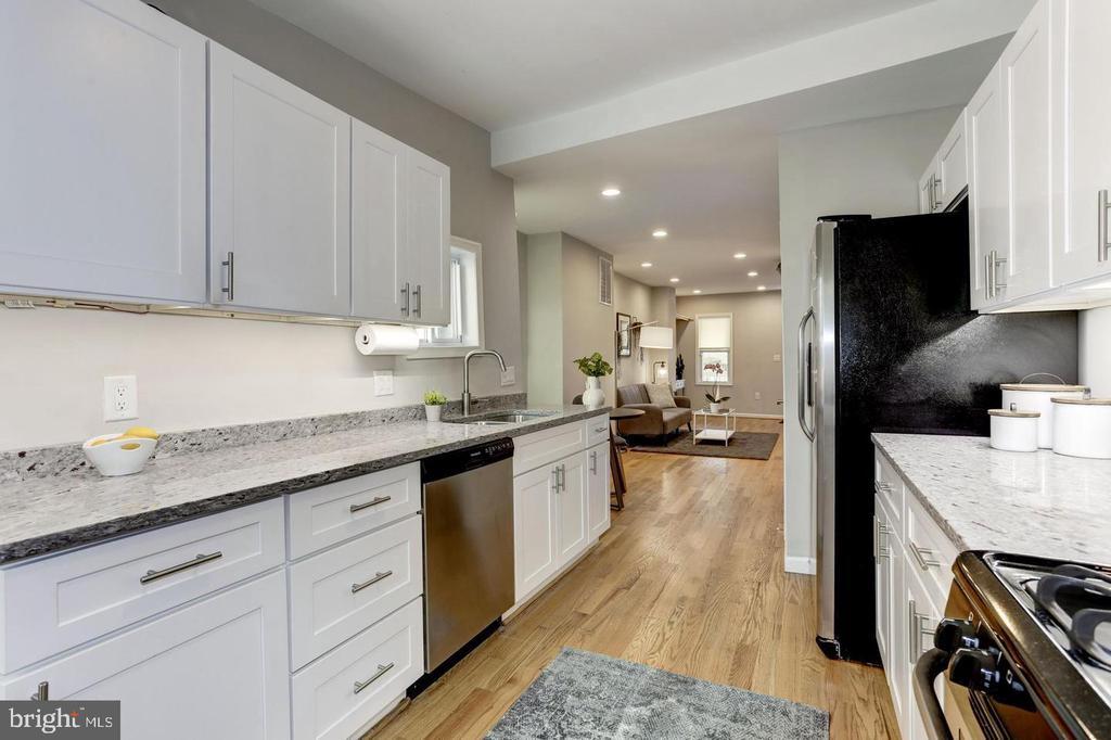 Primary Photo - 1816 Minnesota Ave SE