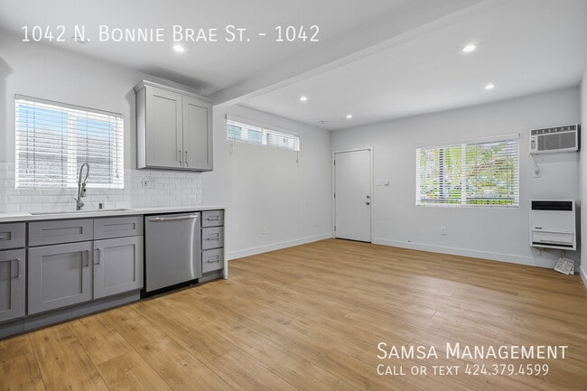 Building Photo - 1042 N Bonnie Brae St