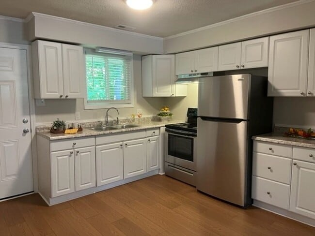 Photo - 114 Bim Street Apartment