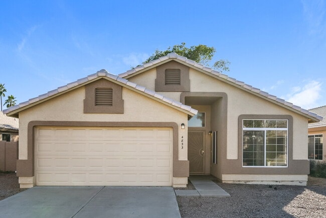 Building Photo - 4853 E Harmony Ave