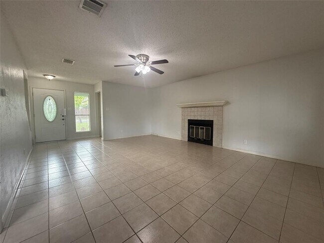 Foto del edificio - 7900 Turquoise Trail