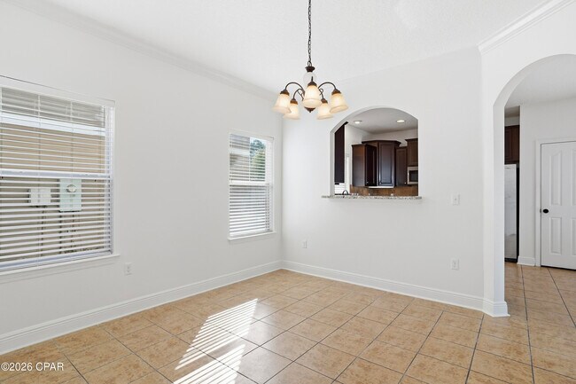 Foto del edificio - 323 Madison Circle