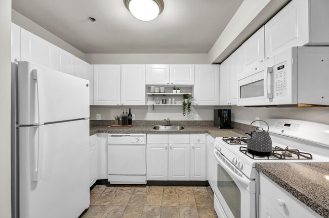 Building Photo - Aspen Woods